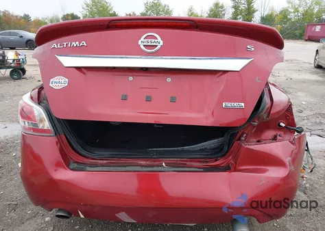 2015 Nissan Altima 2.5 S из США, поврежденный, VIN 1N4AL3APXFN903122